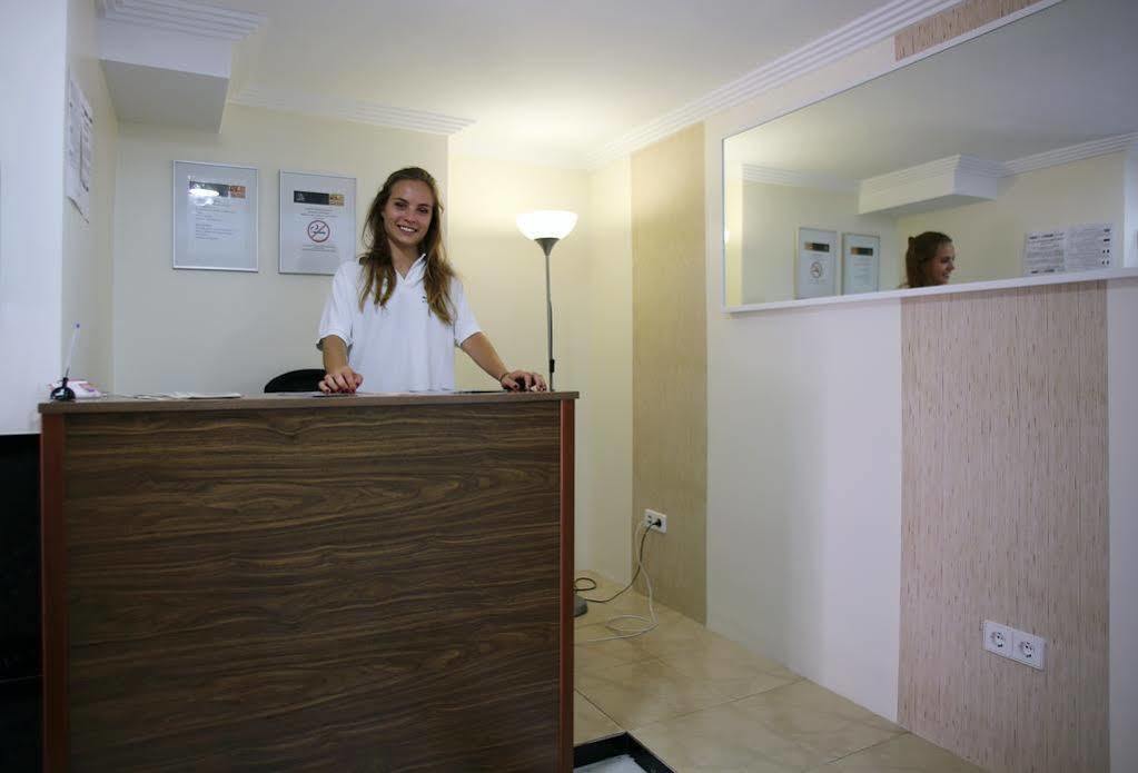 Sanpedro Apartamentos Marbella Buitenkant foto